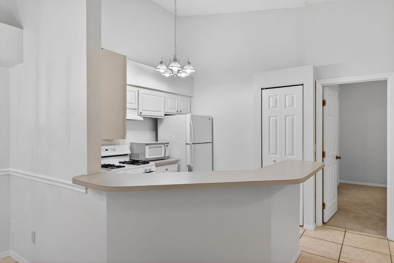 13810 Sutton Park Dr N #237 - Photo 5 of 22