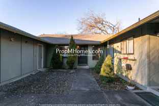 20825 Se Morrison St #A - Photo 1 of 1