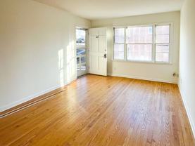 1805 Inglewood - Photo 1 of 1