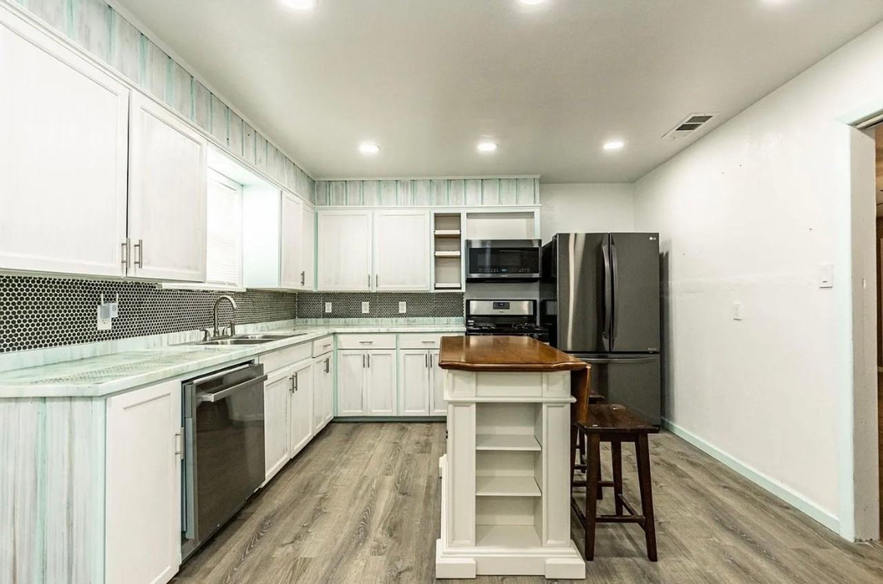 3712 37th St - Photo 6 of 27