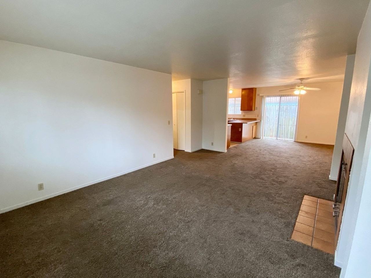 1284 4th St - Photo 5 of 10