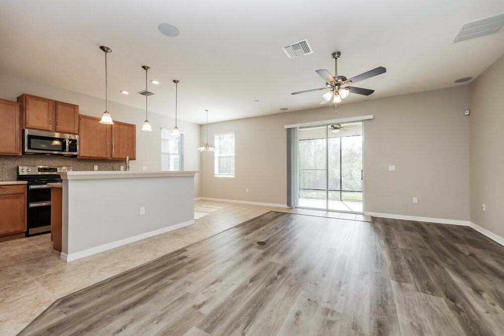 6222 Twin Bridges Dr - Photo 3 of 16