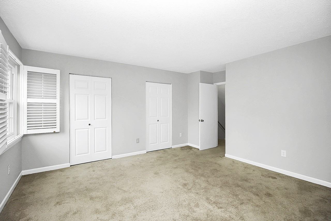 11111 Park Rd #1 - Photo 4 of 9