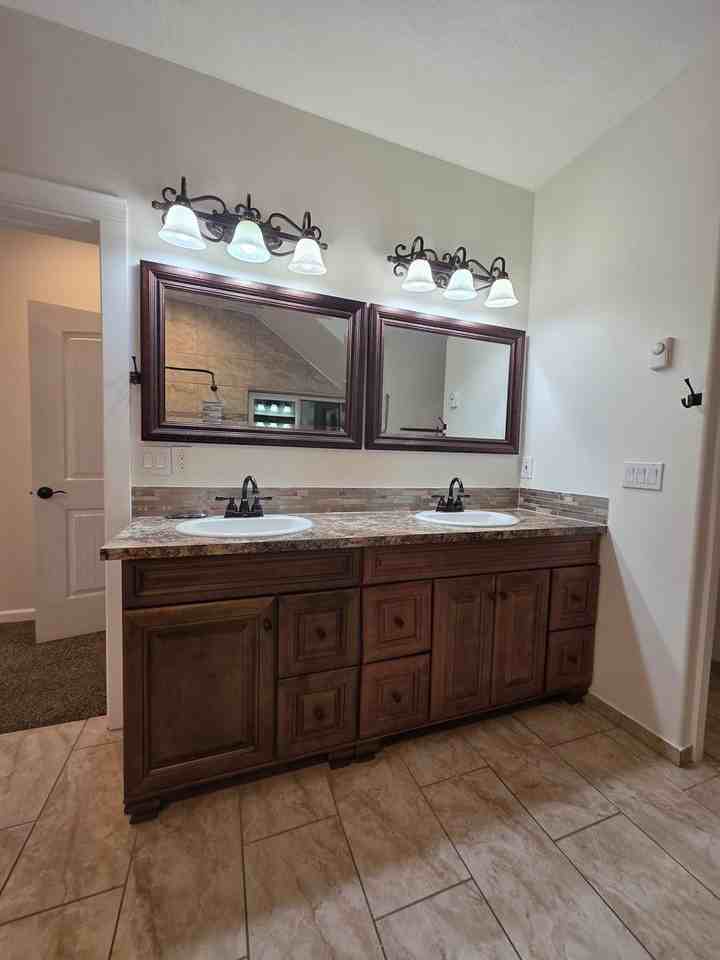 1890 17th St - Photo 5 of 18