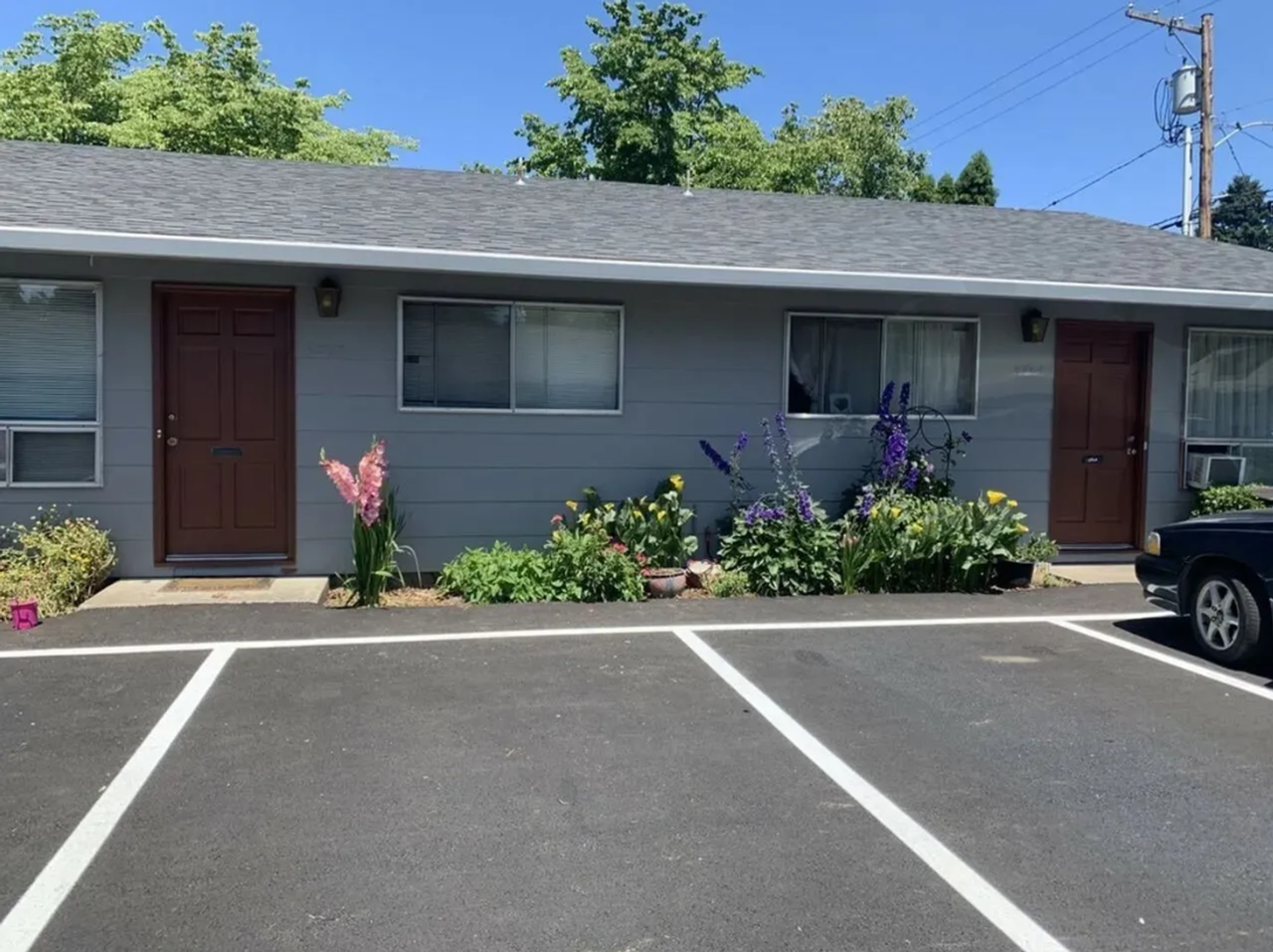 9733 Se 43rd Ave - Photo 3 of 3