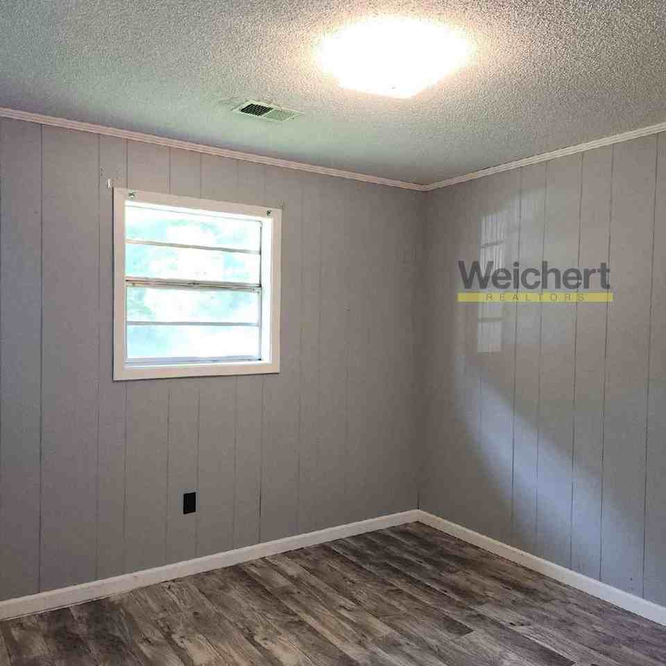 Townhouses - Photo 4 of 12