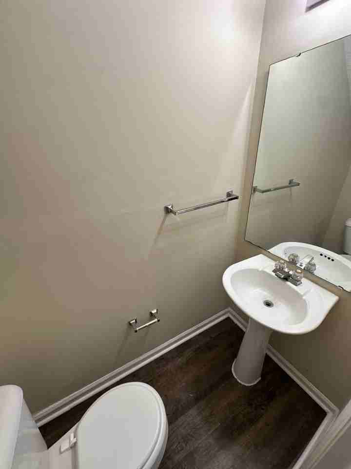 2940 Faversham Pl - Photo 4 of 6