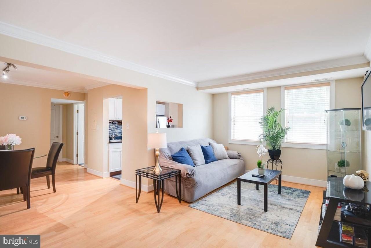 2841 Gainesville St Se - Photo 2 of 11