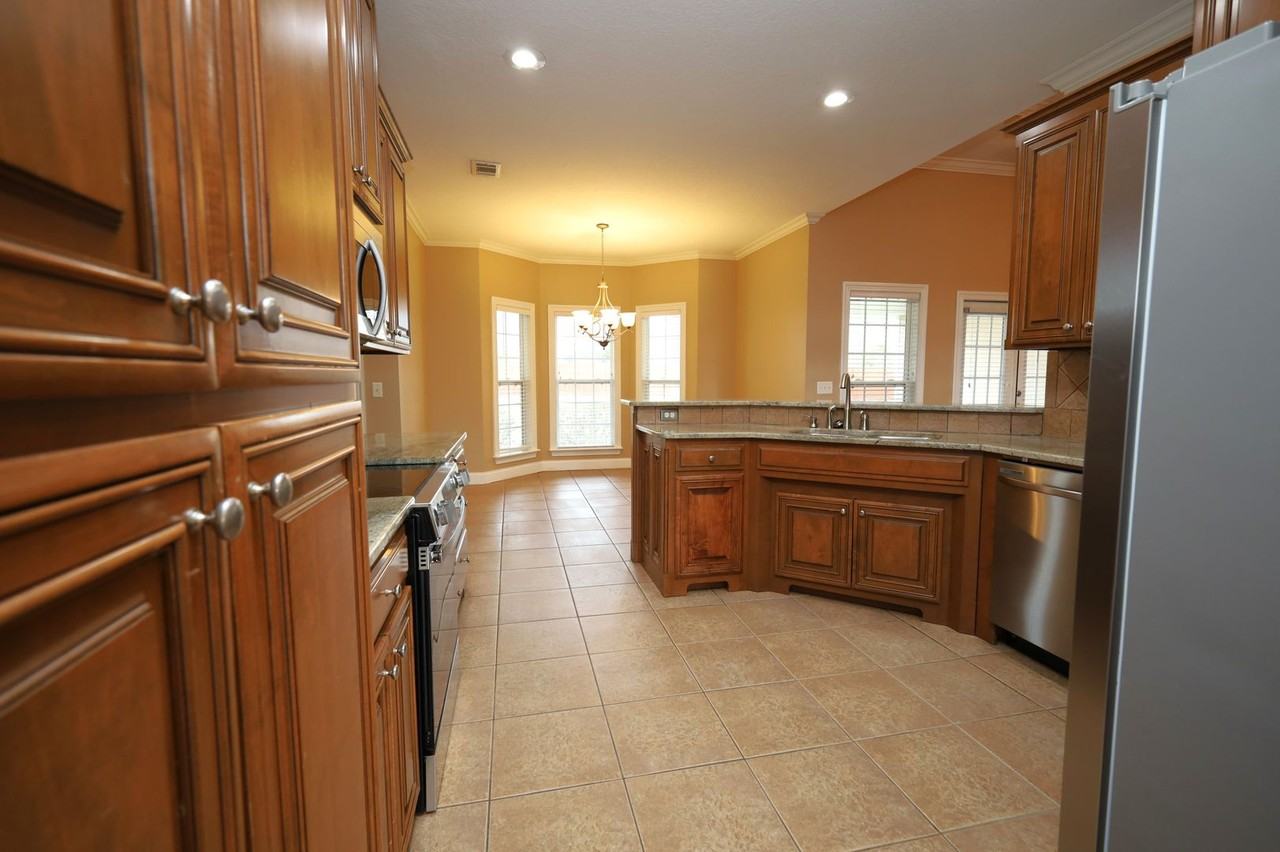 4530 Kiowa Ln - Photo 4 of 21