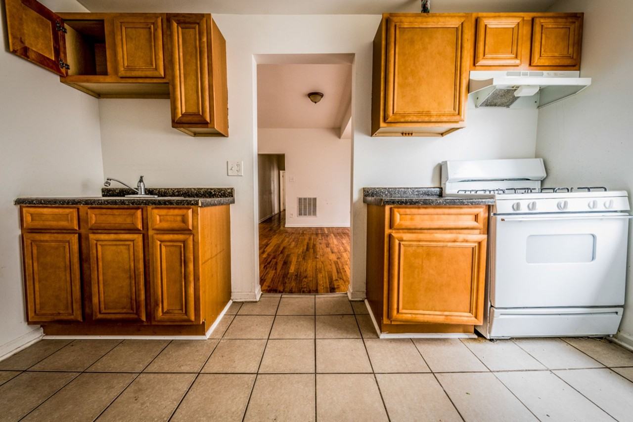 1257 S Kildare - Photo 5 of 21