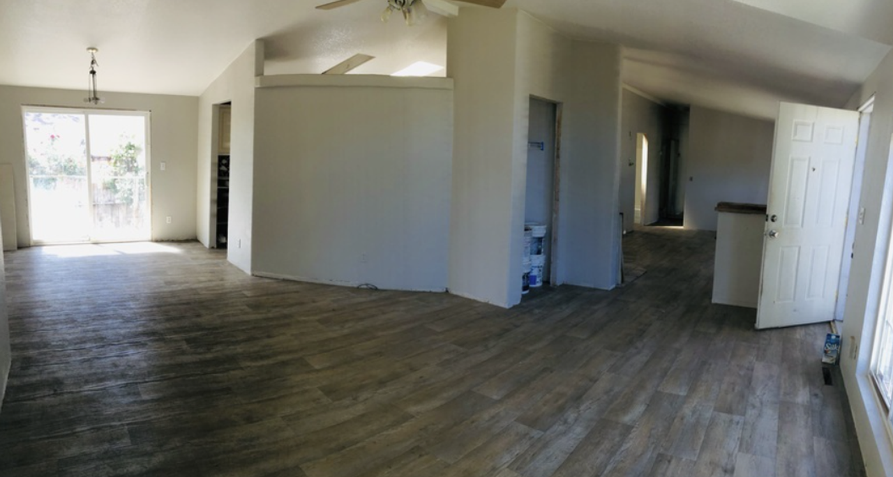 12898 First St - Photo 3 of 18