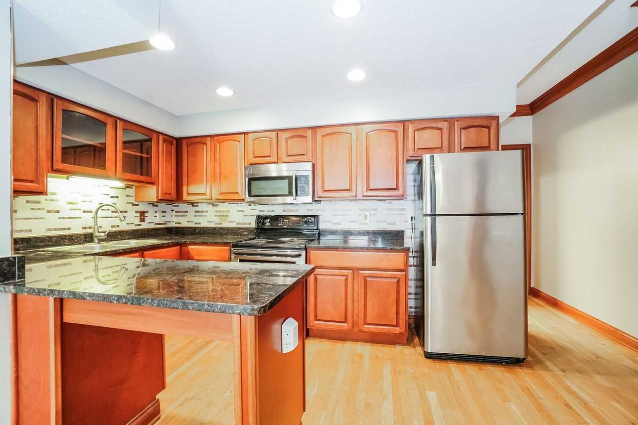 4 Clark Pl - Photo 4 of 16