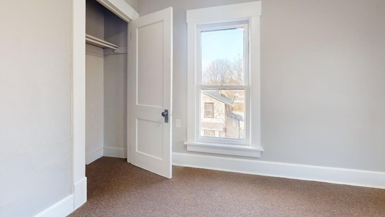 1709 3rd St Ne - Photo 6 of 14