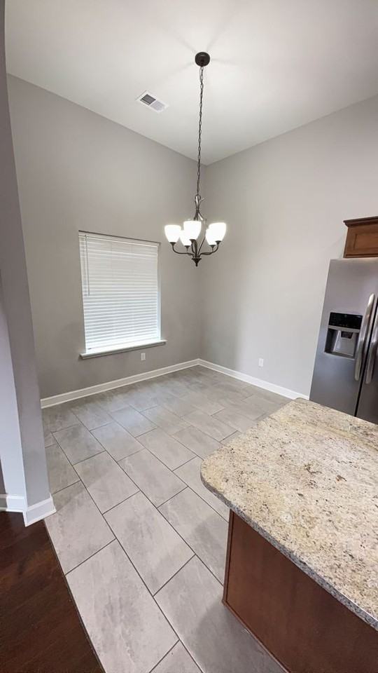 8078 Tatum Rd - Photo 4 of 15