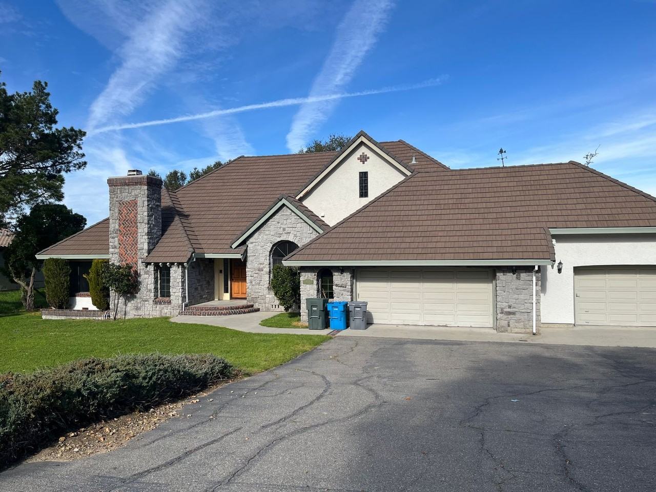 3045 Three Springs Ct - Photo 2 of 39