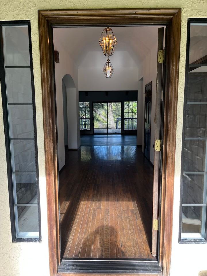 3045 Three Springs Ct - Photo 4 of 39