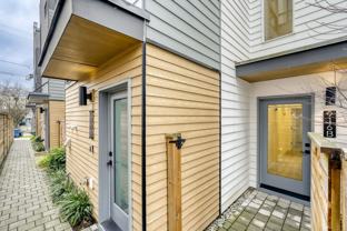 916B Nw 56th St - Photo 1 of 1