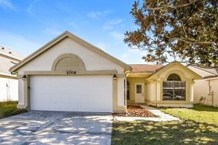 1006 Burnett St - Photo 1 of 1