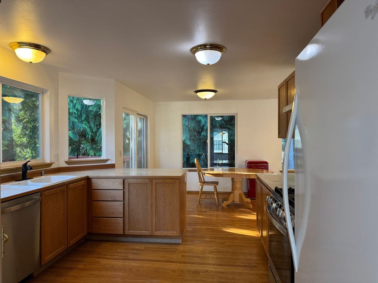 1219 Ne 148th St - Photo 7 of 23