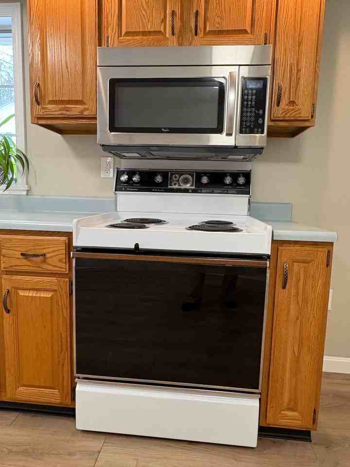 3 Edwards Rd - Photo 6 of 26