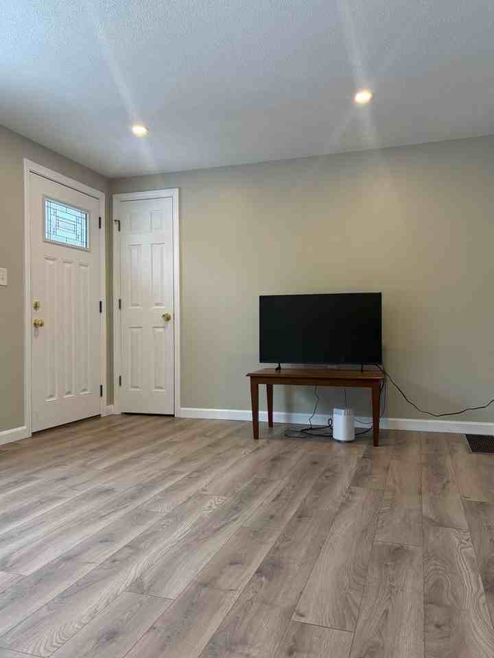 3 Edwards Rd - Photo 7 of 26