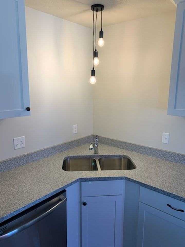 415 E 570 S - Photo 2 of 16