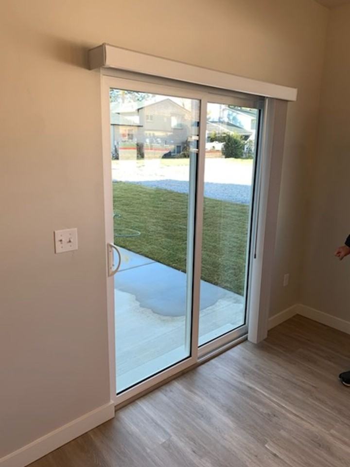 415 E 570 S - Photo 4 of 16