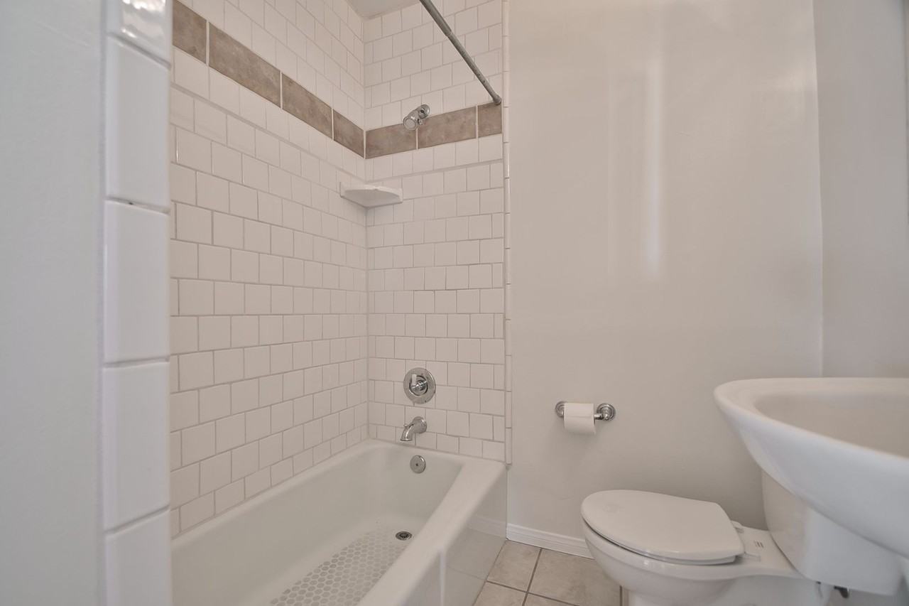 5135 W 133rd St - Photo 6 of 12