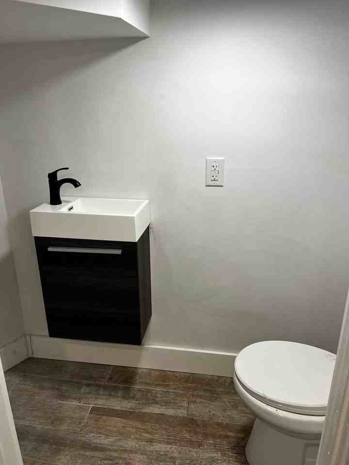 124 N Felton St - Photo 2 of 14