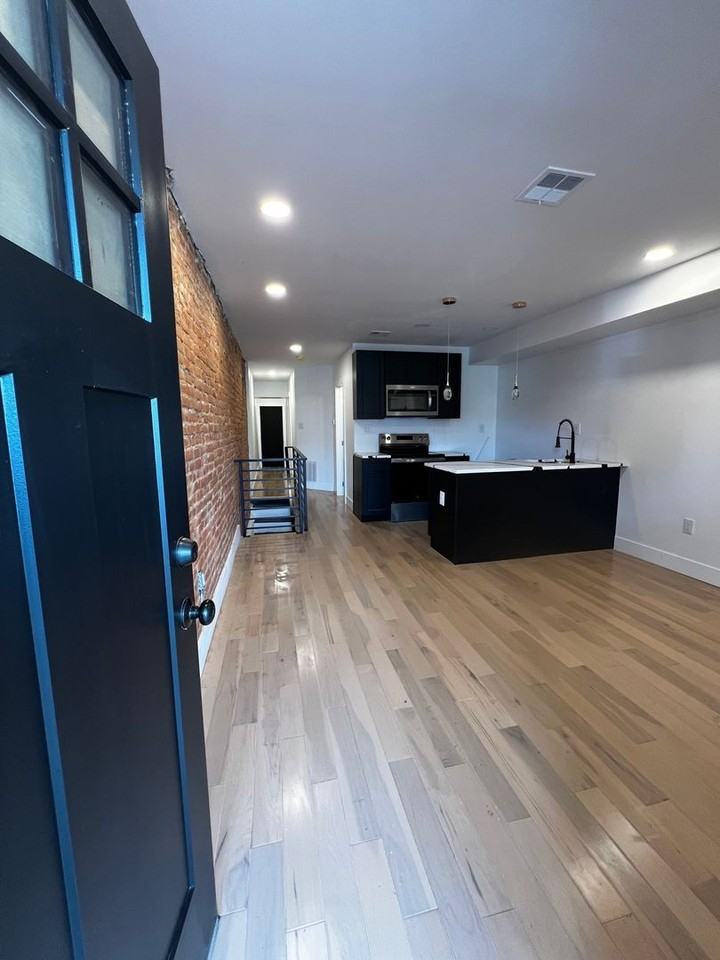 124 N Felton St - Photo 6 of 14