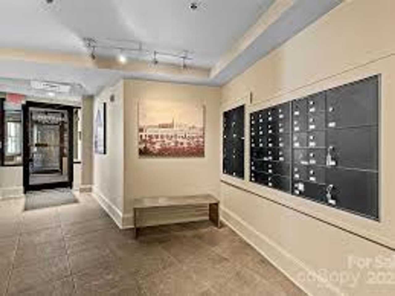 84 W Walnut St - Photo 7 of 8