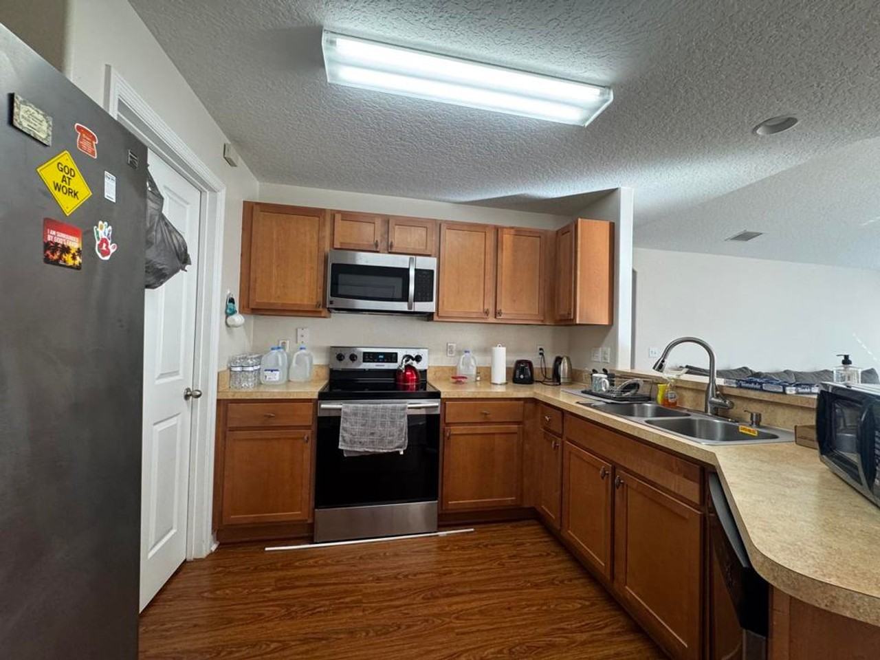 252 Fountain Lake Blvd - Photo 7 of 17