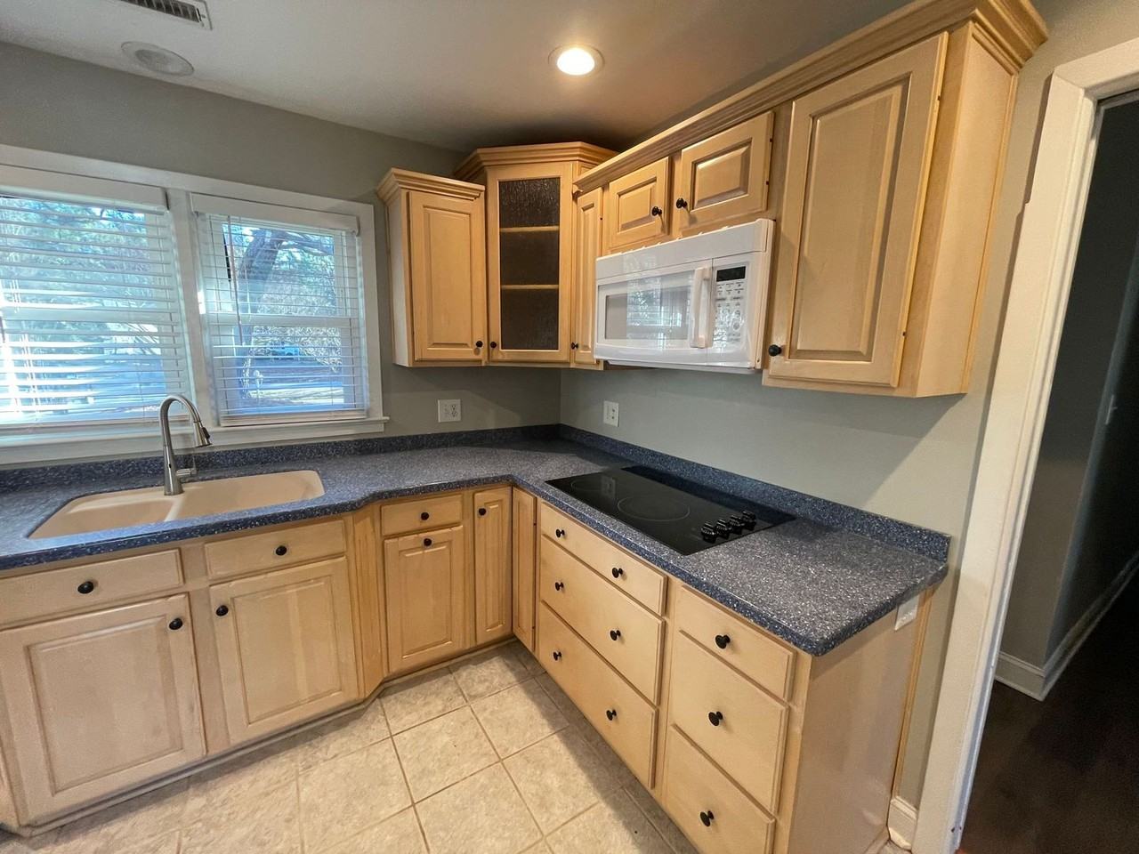 413 Railway Rd - Photo 6 of 32