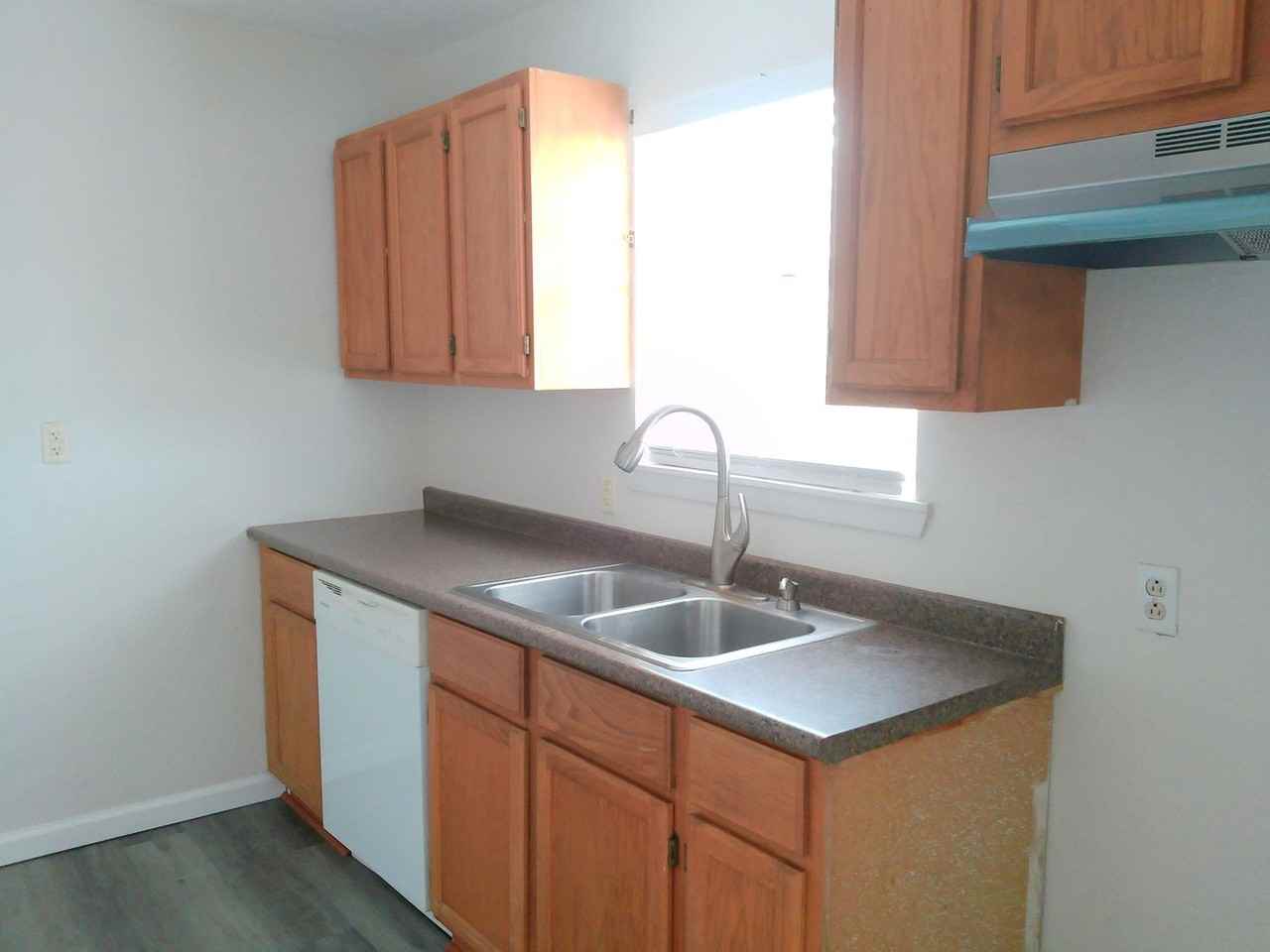 2930 E Harrington Dr - Photo 2 of 18