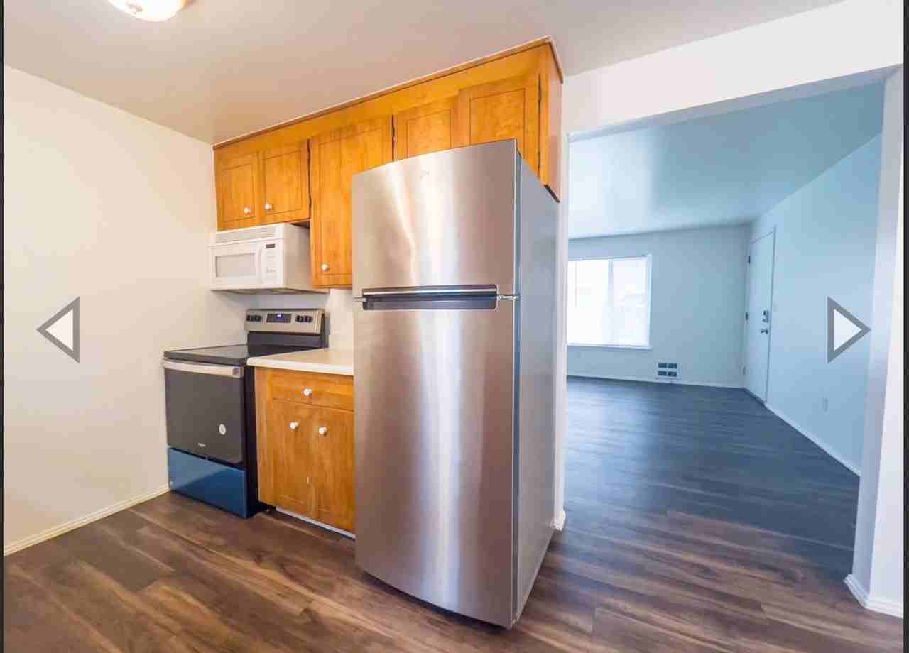 55 1st Ave Nw - Photo 5 of 11