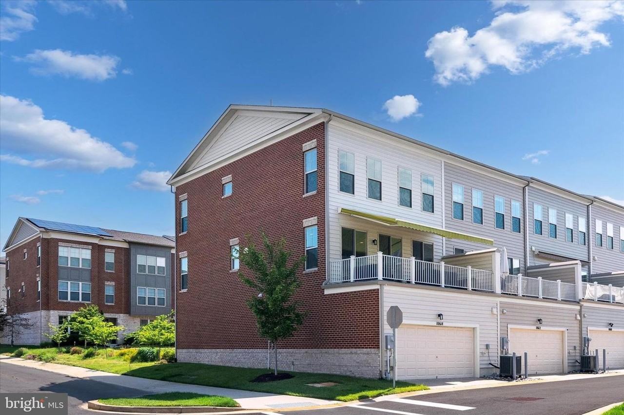 10614 Observatory Pl - Photo 2 of 38