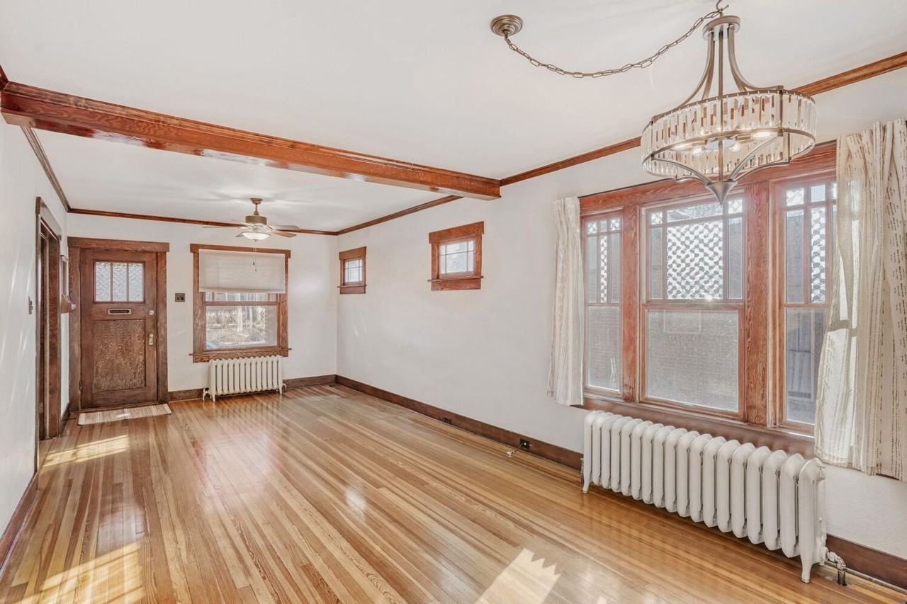 273 S Humboldt St - Photo 3 of 17