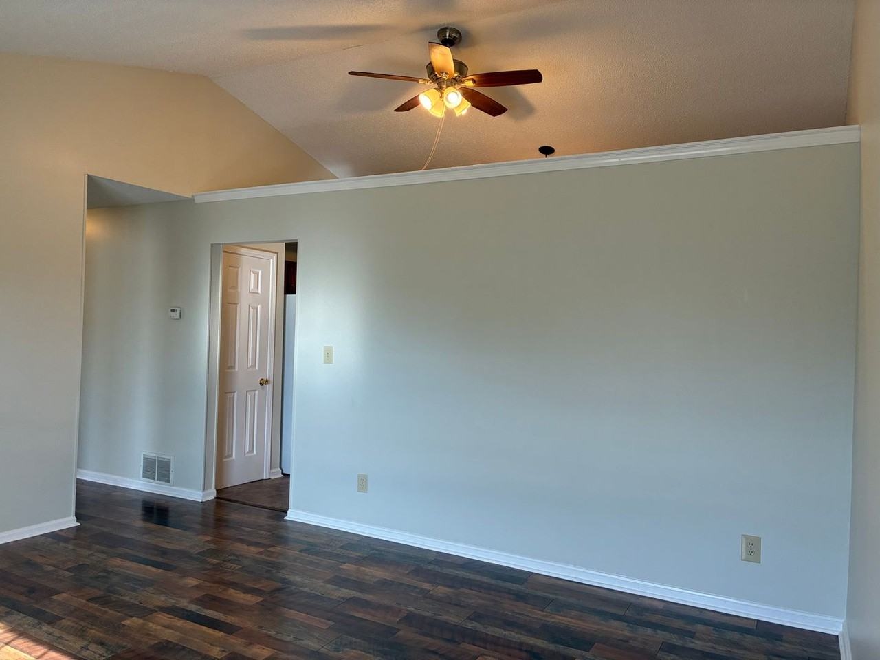 1331 Amanda Jo Dr - Photo 6 of 50