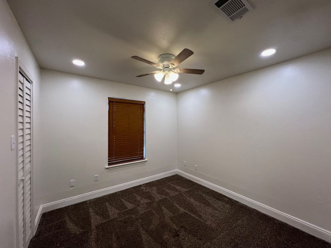 35135 Live Oak Village Rd - Photo 5 of 10