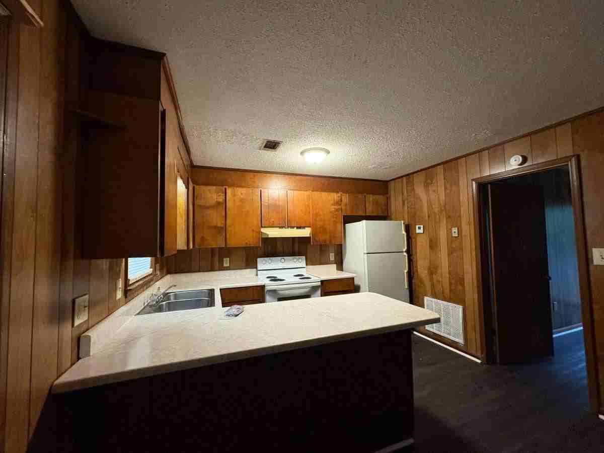 136 Tyrone Blvd #136 - Photo 2 of 8