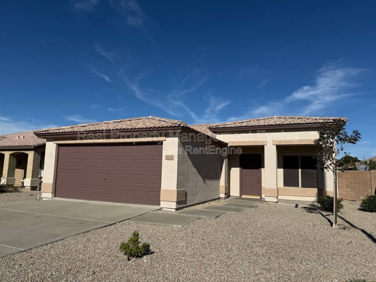 9332 W Morrow Dr - Photo 3 of 9