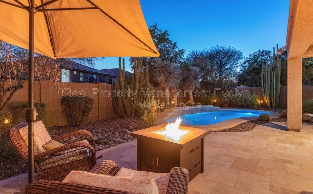 3331 W Hemingway Ln - Photo 3 of 10