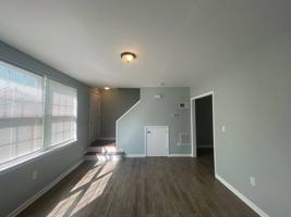 featured image of 833 N Ave #A5