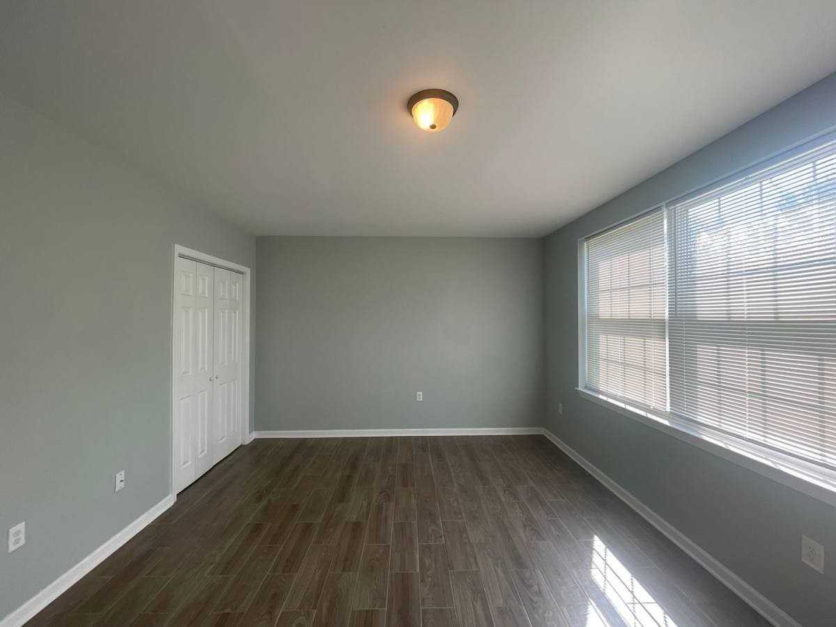 833 N Ave #A5 - Photo 3 of 10