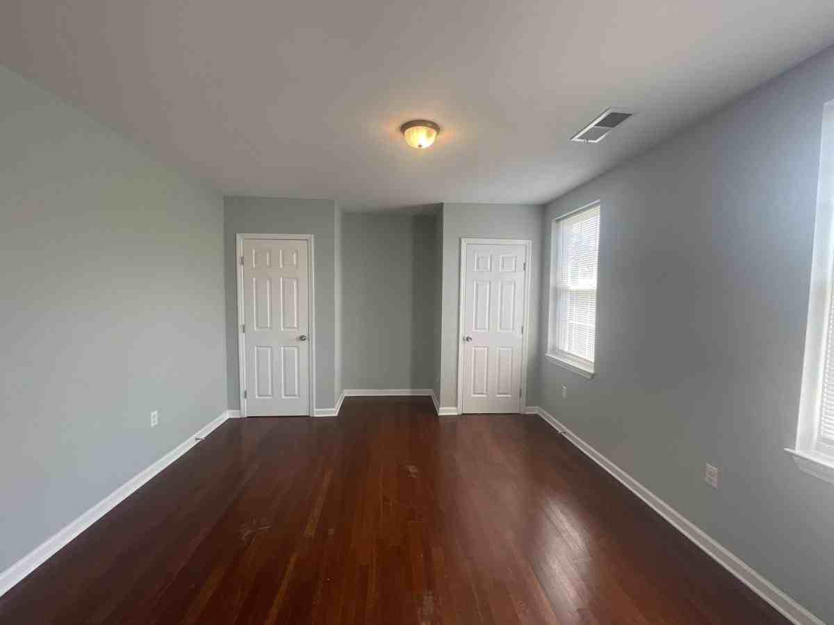 833 N Ave #A5 - Photo 6 of 10