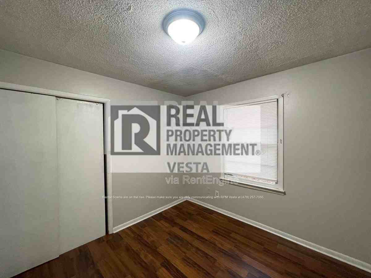 102 Hope Pl - Photo 7 of 9