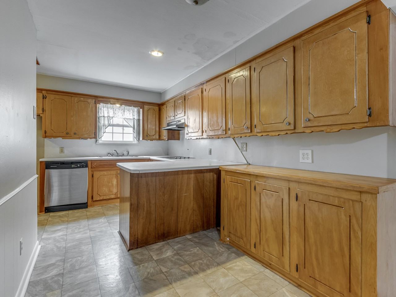 2609 Mickey Rd - Photo 3 of 42