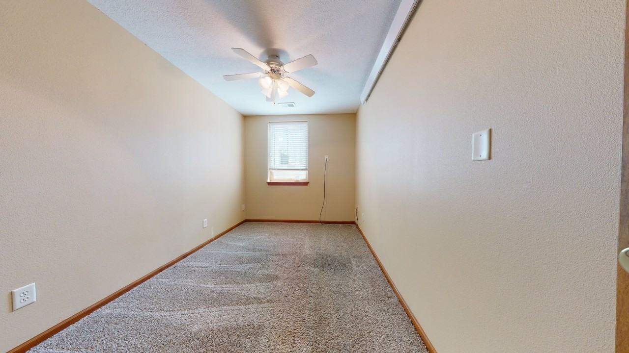 2776 33rd Ave - Photo 5 of 14