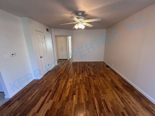 11455 Se 35th Ave - Photo 2 of 15