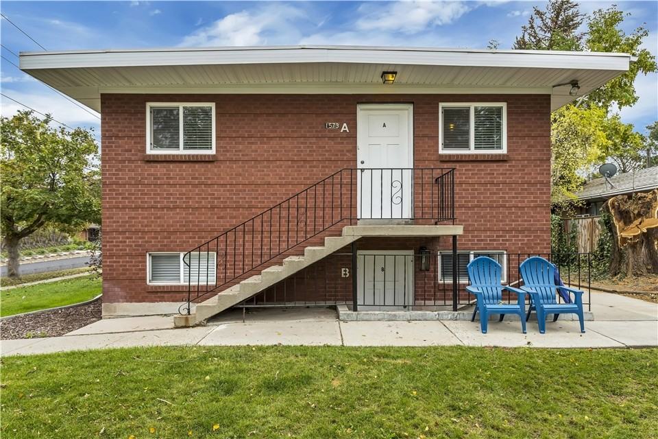 1573 S St - Photo 2 of 10